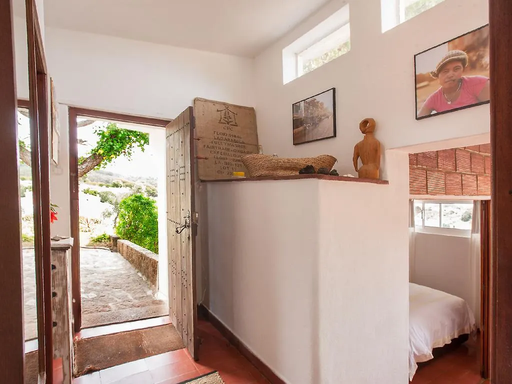 The Shelter Villa Malveira da Serra Holiday home